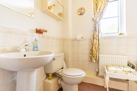 15 Bewdley Close, Harpenden, AL5 1QX
