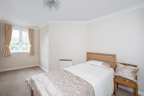 undefined, Walkers Court, Harpenden AL5