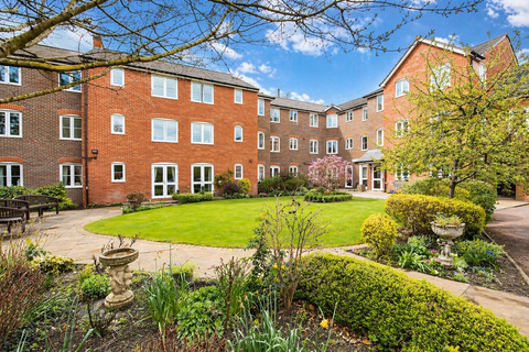 1 bedroom apartment for sale, Walkers Court, Harpenden AL5