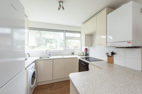 87 Chiltern Road, St Albans, AL4 9ST