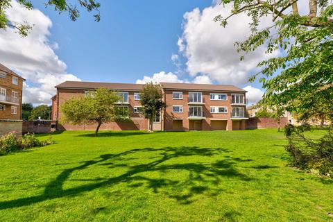 Orton Place, Hertfordshire AL4