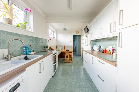 94 Alexander Road, London Colney, St Albans, AL2 1HU