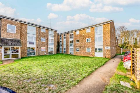 2 bedroom apartment for sale, Thamesdale, St. Albans AL2