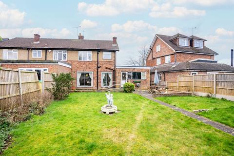 4 bedroom semi-detached house for sale, Hazelmere Road, Hertfordshire AL4