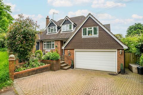 5 bedroom detached house for sale, Harpenden Road, Hertfordshire AL3