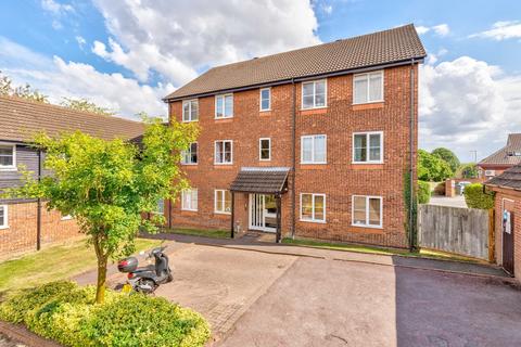 2 bedroom apartment for sale, Village Court, St. Albans AL4