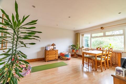 2 bedroom maisonette for sale, Briar Road, Hertfordshire AL4