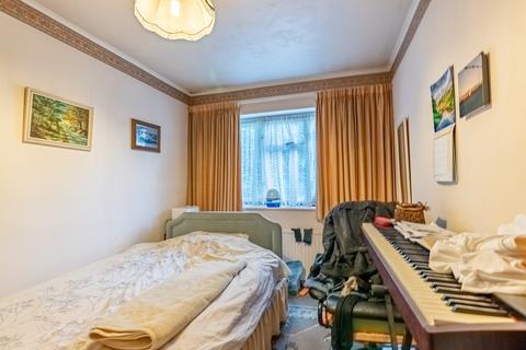 10 Fellowes Lane, Colney Heath, St Albans, AL4 0QA