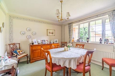 1 Beech Way, Wheathampstead, St Albans, AL4 8LY