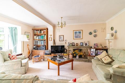 1 Beech Way, Wheathampstead, St Albans, AL4 8LY