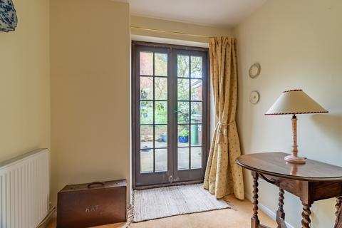 23 Folly Fields, Wheathampstead, St Albans, AL4 8HJ
