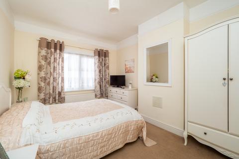 3 bedroom terraced house for sale, The Square, Carshalton Village SM5