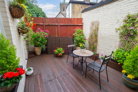 3 bedroom terraced house for sale, The Square, Carshalton Village SM5