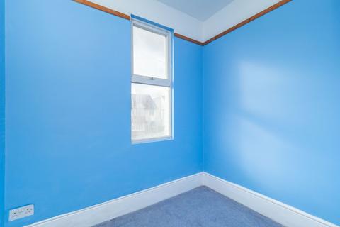 7 Milton Road, Wallington, SM6 9RP
