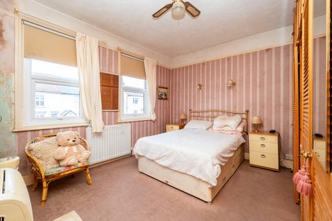 48 Oakhill Road, Sutton, SM1 3AE