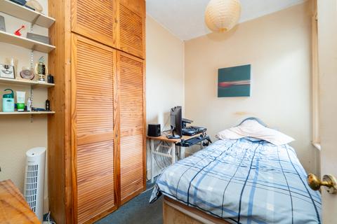 48 Oakhill Road, Sutton, SM1 3AE