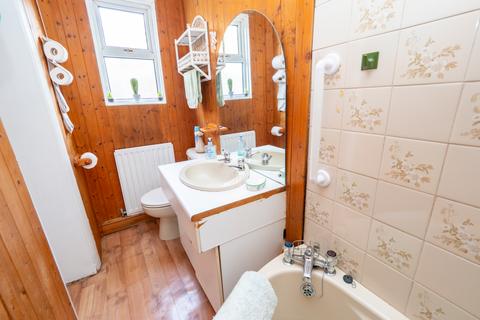 48 Oakhill Road, Sutton, SM1 3AE