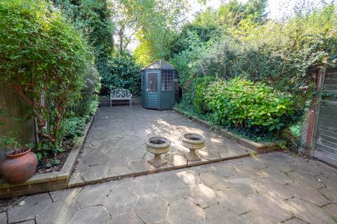 31 Bawtree Close, Sutton, SM2 5LQ