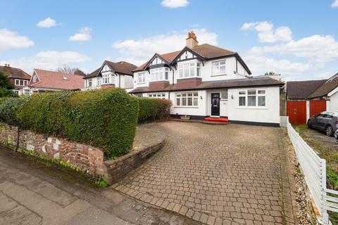 135 Stanley Park Road, Carshalton, SM5 3JJ