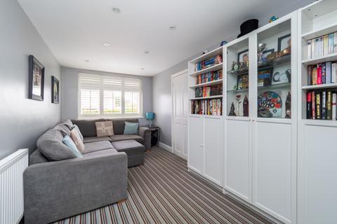 135 Stanley Park Road, Carshalton, SM5 3JJ