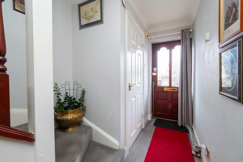 42 Alpine View, Carshalton, SM5 3QJ