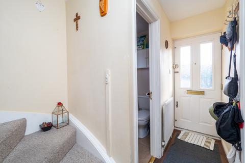 54 Bakers Gardens, Carshalton, SM5 2SF