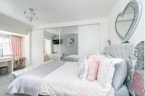 13 Chestnut Close, Carshalton, SM5 2AQ