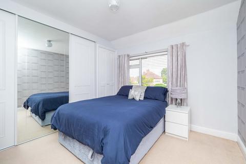 13 Chestnut Close, Carshalton, SM5 2AQ
