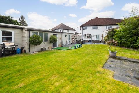 13 Chestnut Close, Carshalton, SM5 2AQ