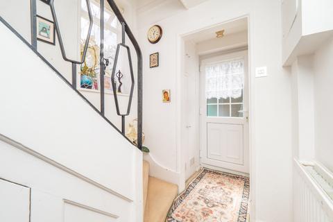 38 Sherborne Crescent, Carshalton, SM5 1JX