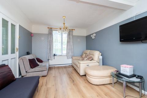 464 Middleton Road, Carshalton, SM5 1JD