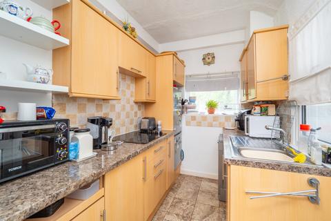 137 Stanley Road, Carshalton, SM5 4LW