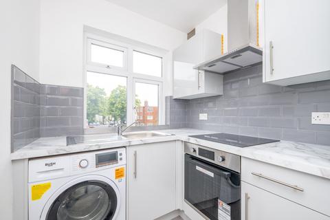 318a Carshalton Road, Carshalton, SM5 3QB