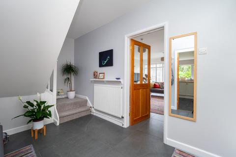 Dunsinane The Close, Carshalton, SM5 4PE