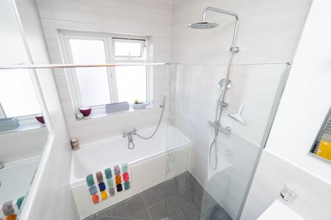 Dunsinane The Close, Carshalton, SM5 4PE