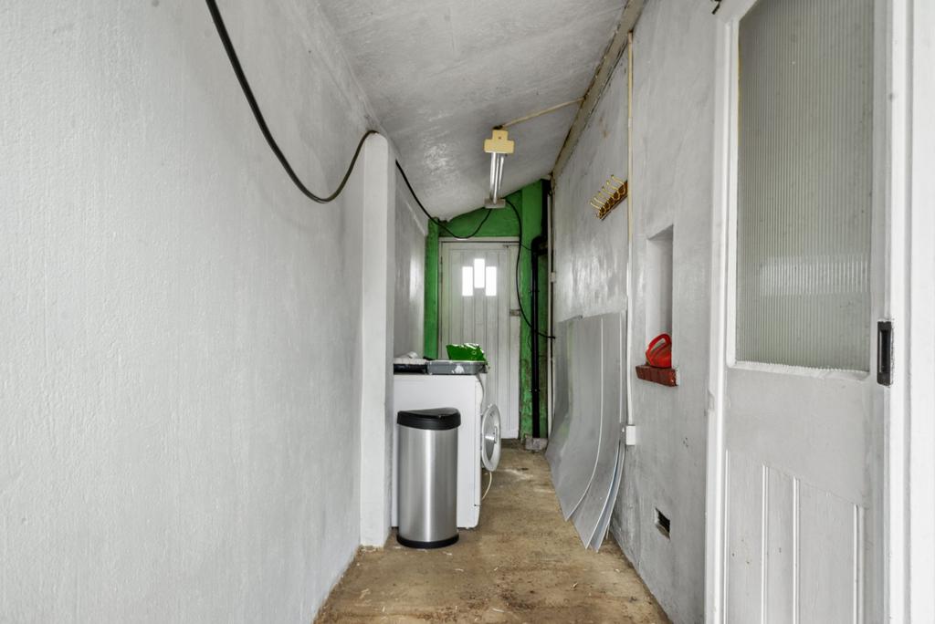 Lean To Storage