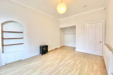 1 bedroom flat to rent, Garrioch Road, Glasgow G20