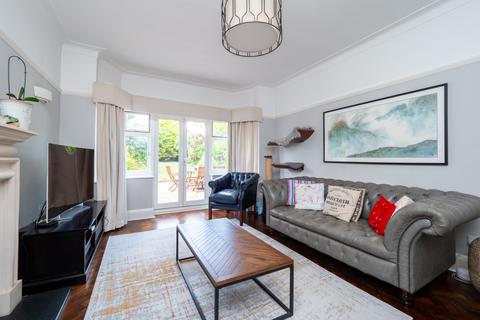 32 Upland Road, Sutton, SM2 5JE