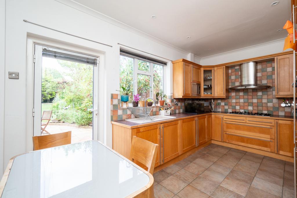 Kitchen/Breakfast