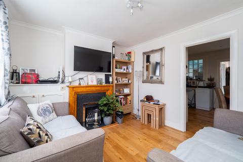 2 bedroom terraced house for sale, Harold Road, Surrey SM1