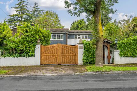 5 bedroom detached house for sale, Warren Avenue, Sutton SM2