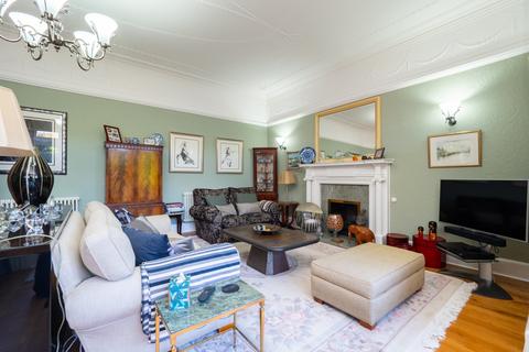 Flat 1, Davington Court, 82 Worcester Road, Sutton, SM2 6QQ
