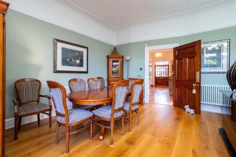 Flat 1, Davington Court, 82 Worcester Road, Sutton, SM2 6QQ