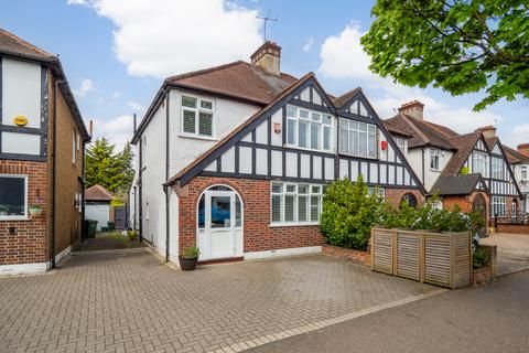 364 Croydon Road, Wallington, SM6 7NR