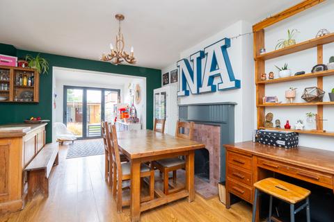 364 Croydon Road, Wallington, SM6 7NR