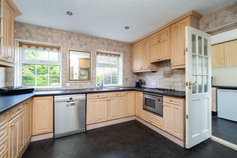 39 Banstead Road, Epsom, KT17 3HA