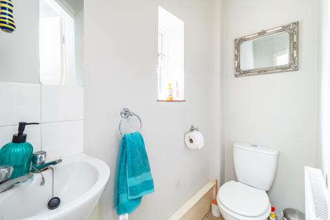 7 Tudor Close, Sutton, SM3 8QS