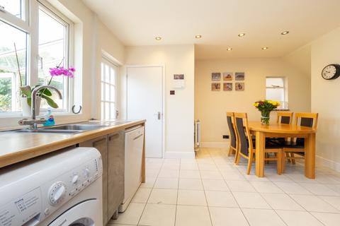 3 Bourne Way, Sutton, SM1 2EN