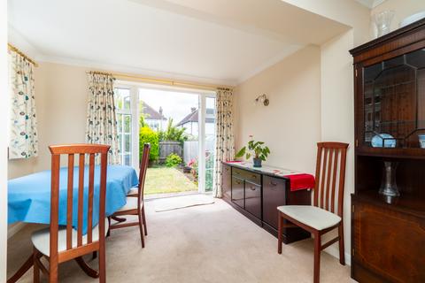 4 Penshurst Way, Sutton, SM2 6HR