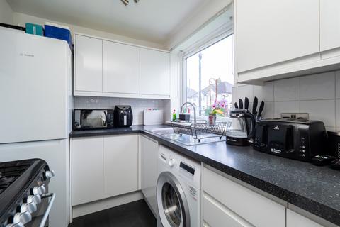 18 Chartwell Place, Cheam, Sutton, SM3 9TD